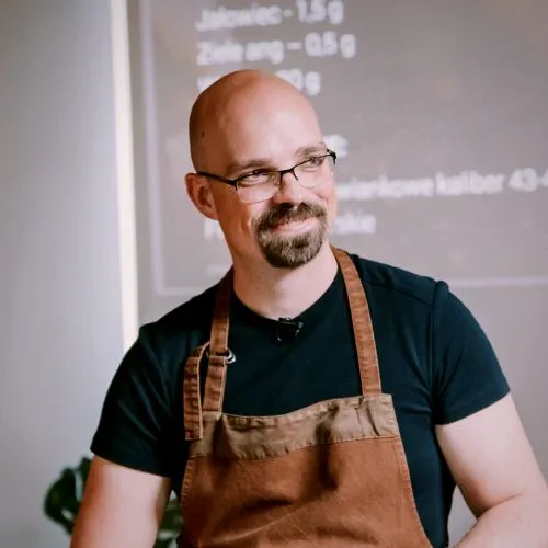 Adam Pulkowski - prowadzący warsztaty wędliniarskie Fimple.